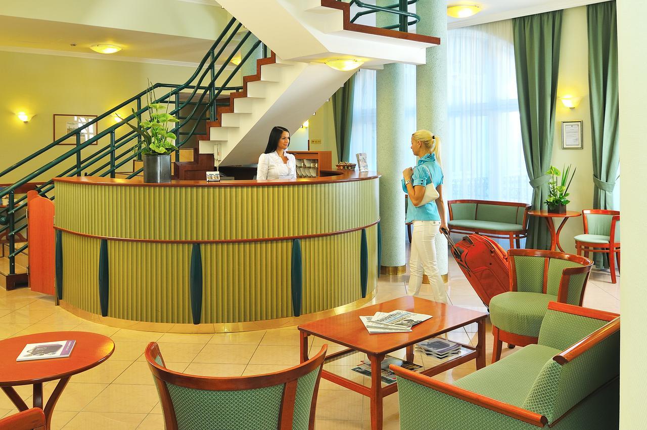 Baross City Apartments Budapest Luaran gambar