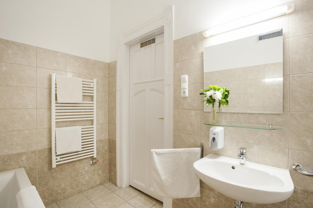 Baross City Apartments Budapest Luaran gambar